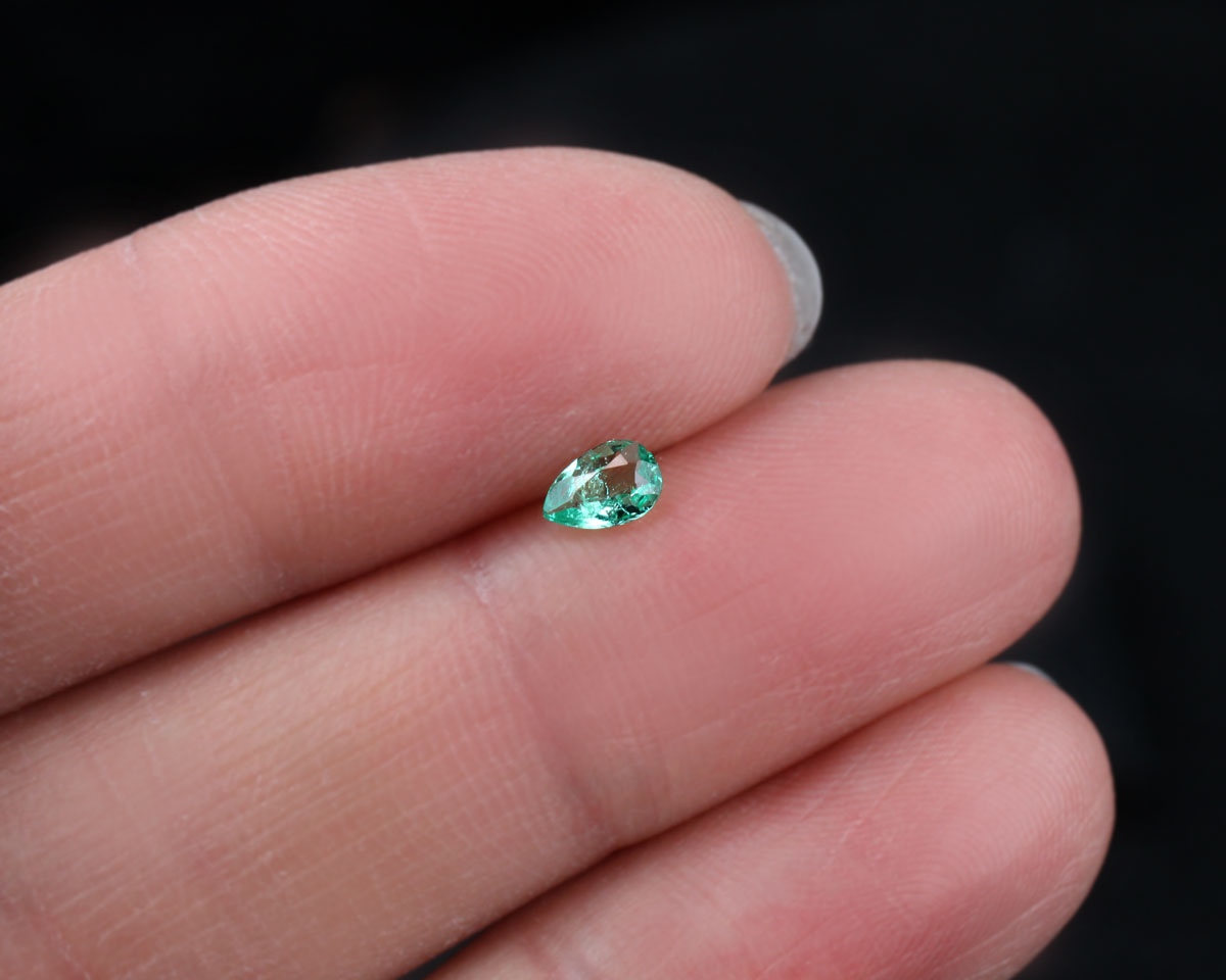 Shakiso smaragddroppe 0,16 ct