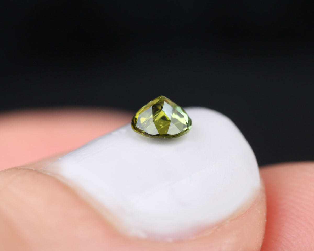 Turmalin grön rund 4 mm 0,28 ct