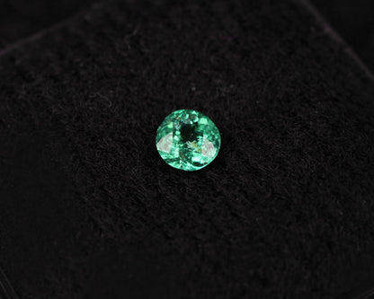 Shakiso Smaragd rund 0,23 ct