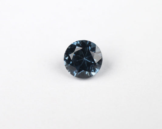 Spinell blå rund 4 mm 0,3 ct