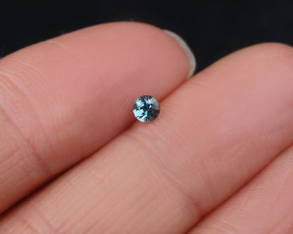 Spinell blå rund 3 mm 0,17 ct