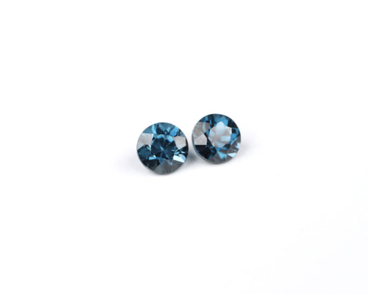 Spinel Blue round Pair 3 mm 0.34 ct