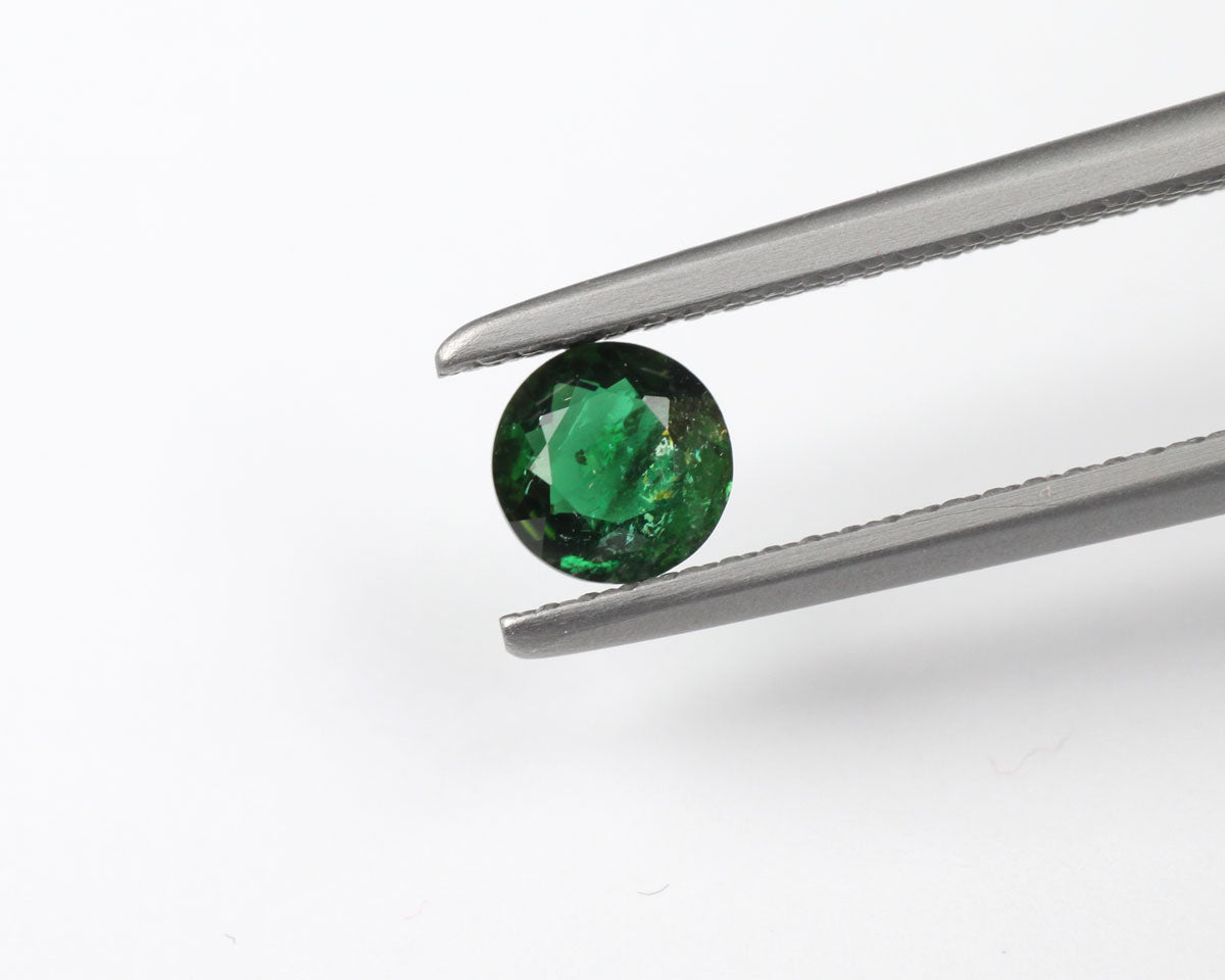 Tsavorite grön rund 5 mm 0,42 ct