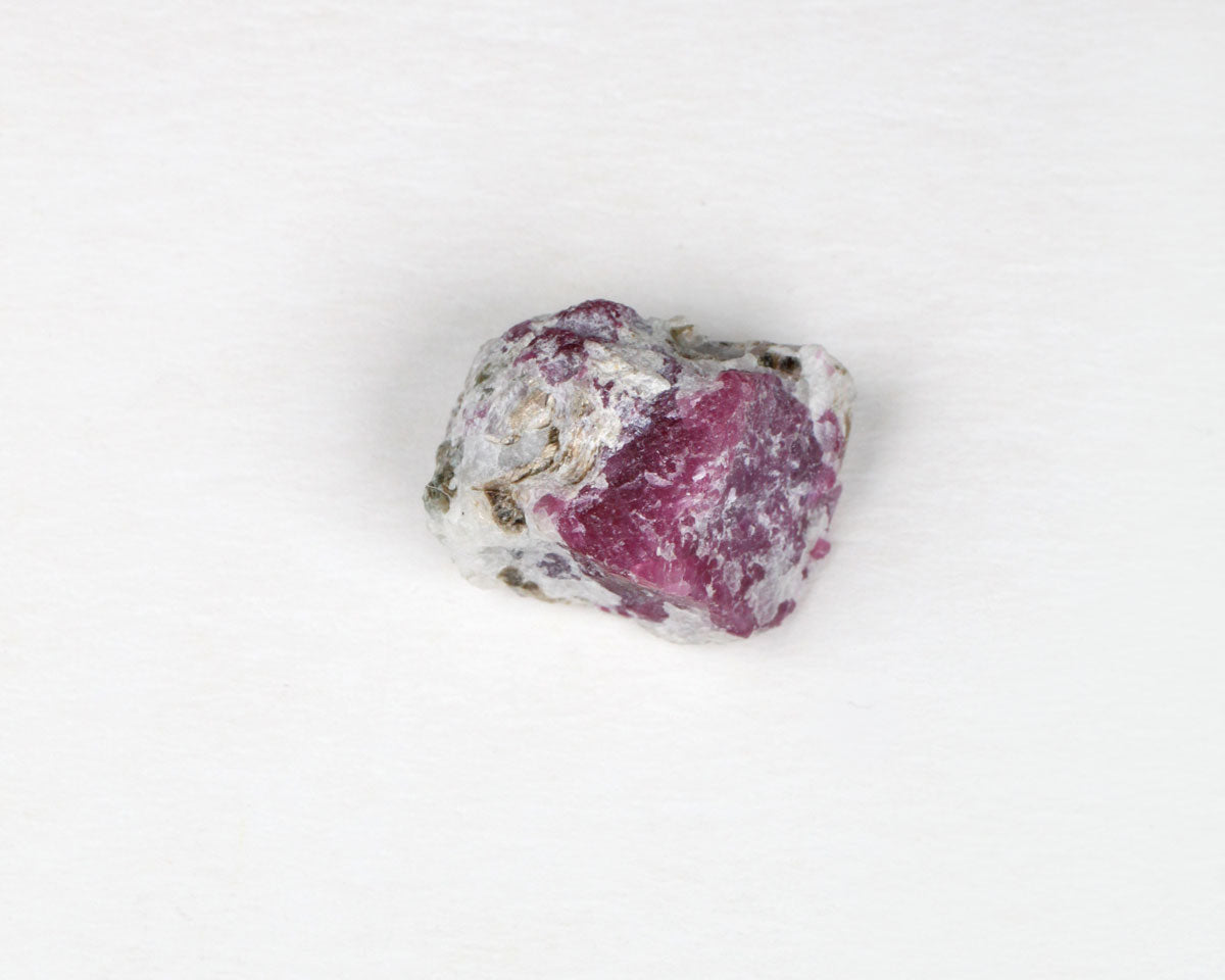 Greenland Ruby Corundum 6.04 g