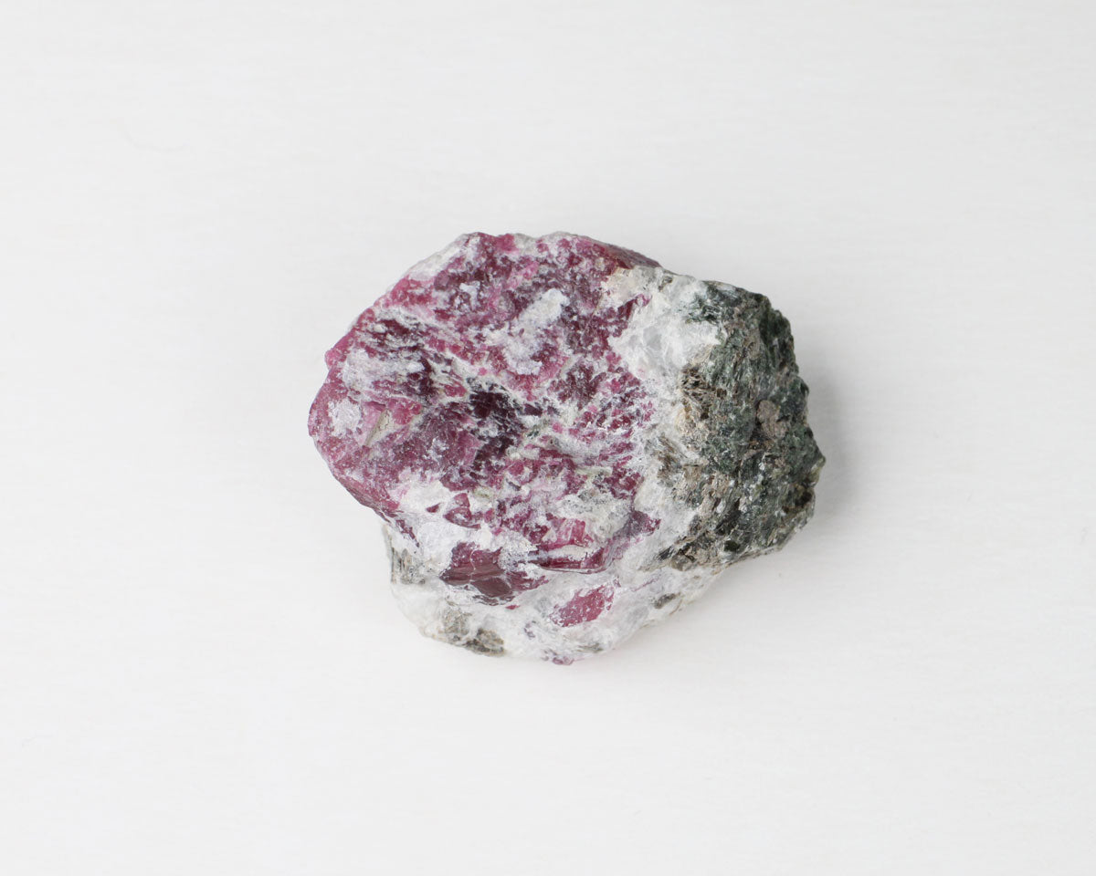 Greenland Ruby Corundum 21.84 g