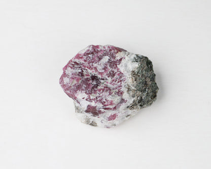 Greenland Ruby Corundum 21.84 g