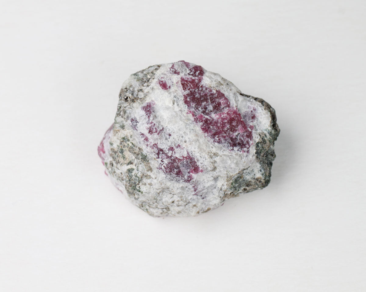 Greenland Ruby Corundum 21.84 g