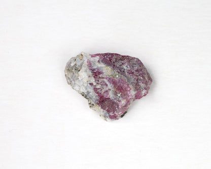 Greenland Ruby Corundum 3.45 g