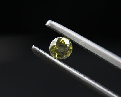 Green diamond  round 3 mm 0.12 ct