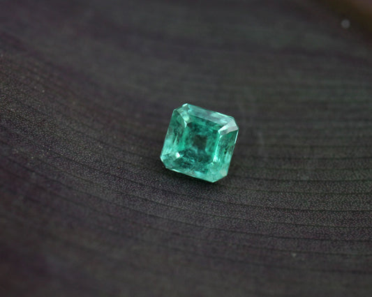 Shakiso Smaragd kvadrat 0,42 ct