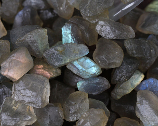 Labradorite rough crystals