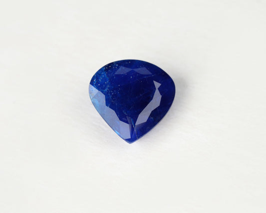 Hauyne-droppe 13 mm 5,7 ct