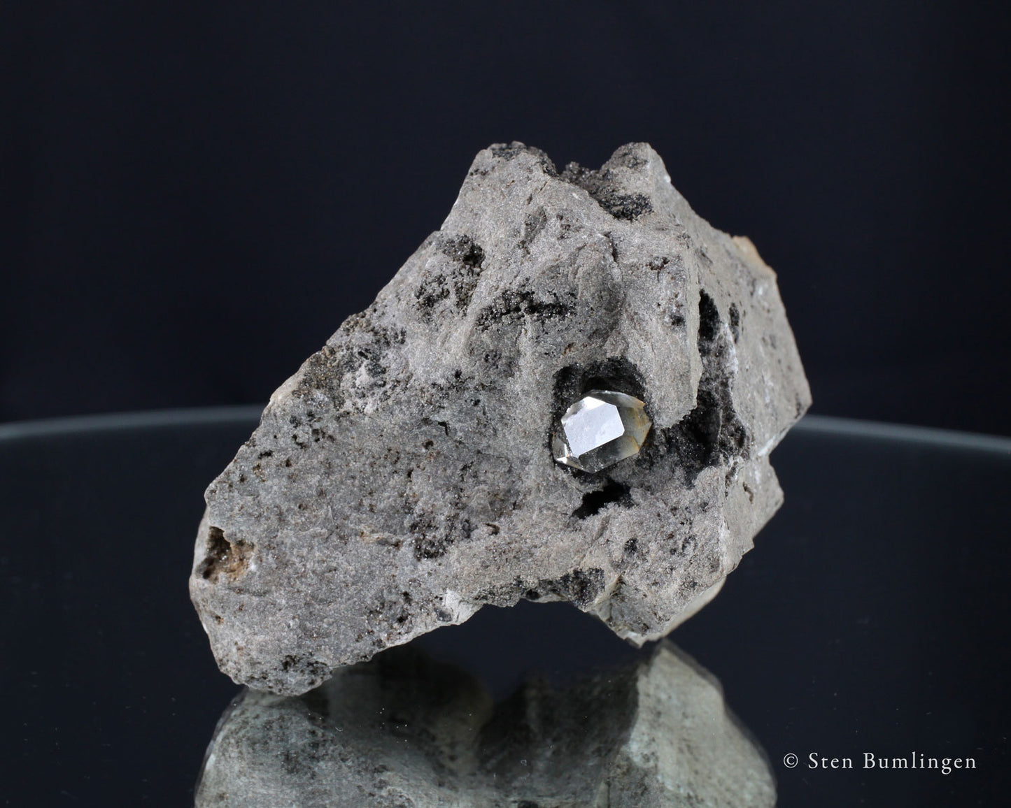 Herkimer diamant i stenmatris