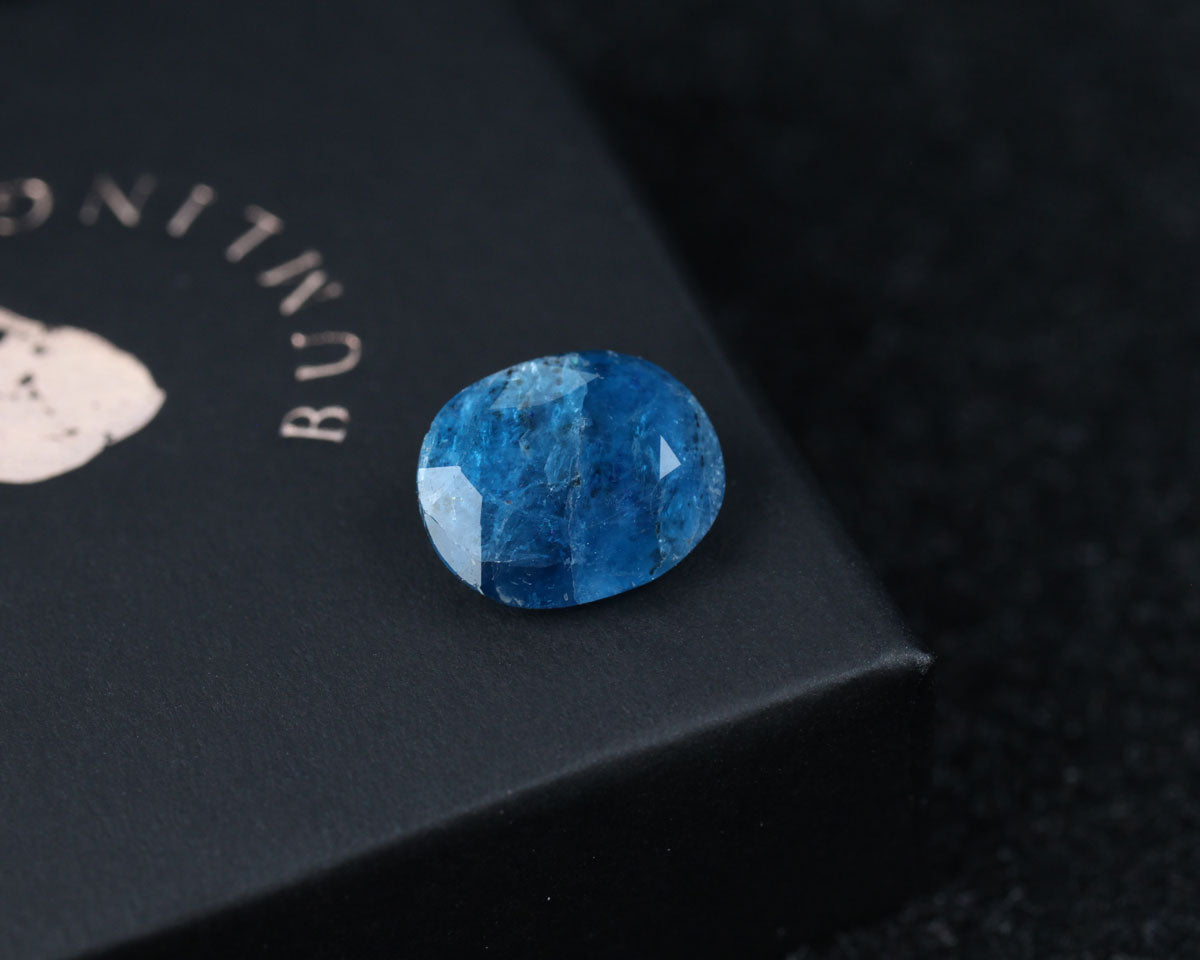 Afghanite oval 11x9 mm 2.5 ct
