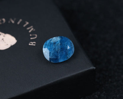 Afghanite oval 11x9 mm 2.5 ct
