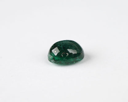 Cabochon cut Shakiso Emerald oval 9mm 3 ct