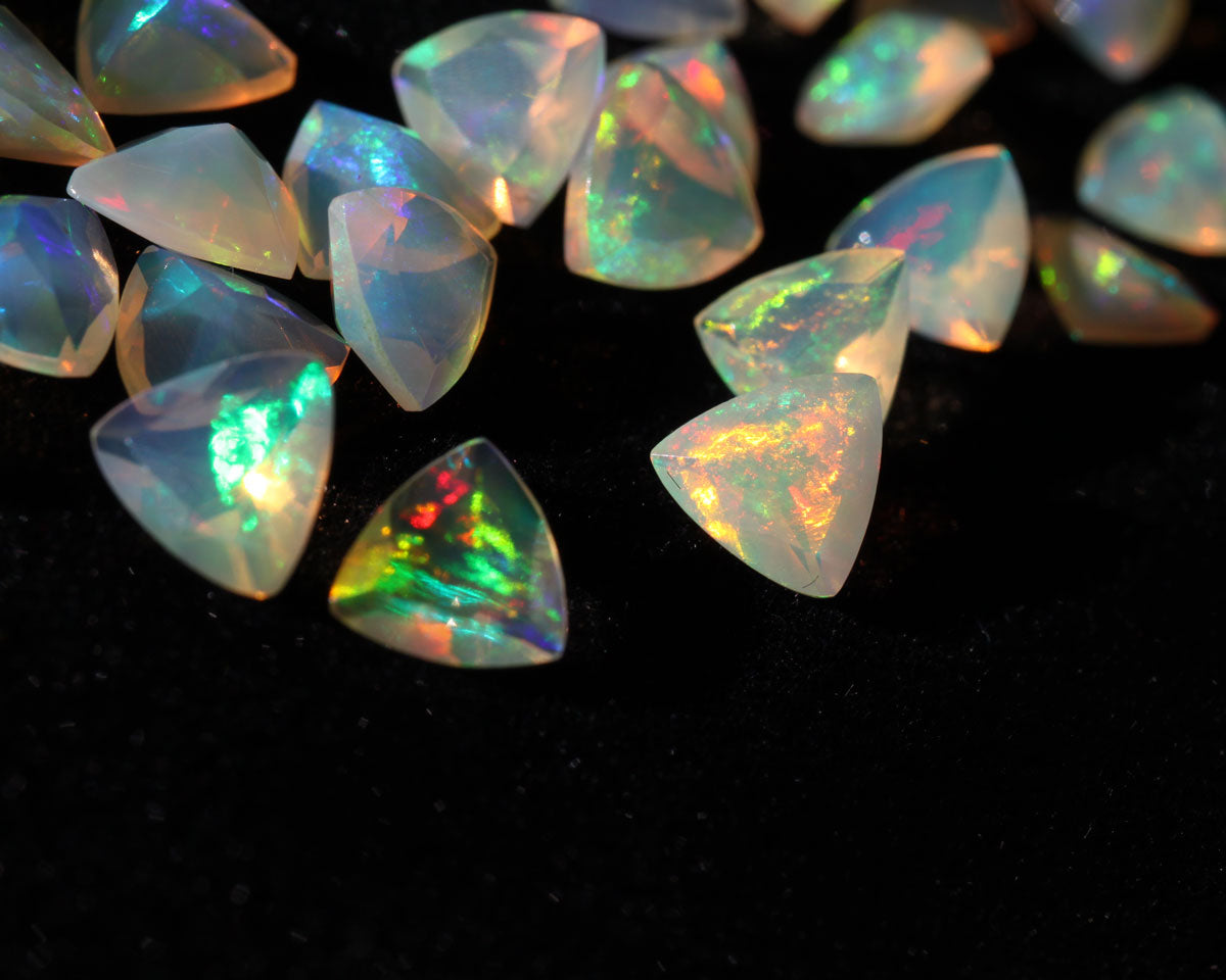 Wollo Opal Facet Trillion 5mm 0.2 ct
