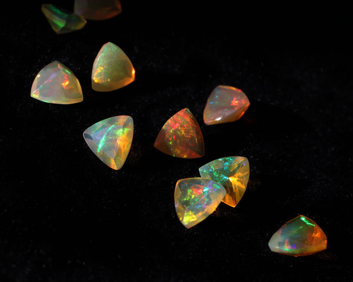 Wollo Eldopal Facet Trilliant 5 mm 0.27 ct 