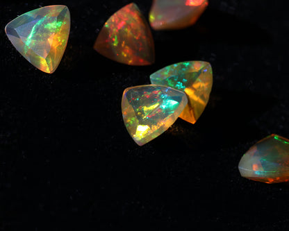 Wollo Eldopal Facet Trilliant 5 mm 0.27 ct 