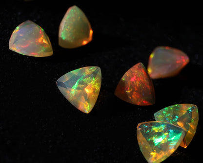 Wollo Eldopal Facet Trilliant 5 mm 0.27 ct 