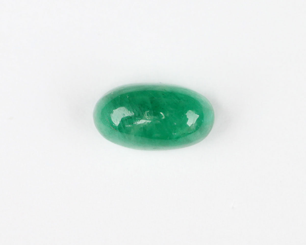 Shakiso Smaragd Cabochon oval 9mm 1,5 ct