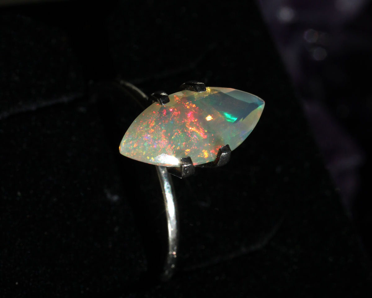 Wollo Opal Facet Marquise 14mm 1.45 ct