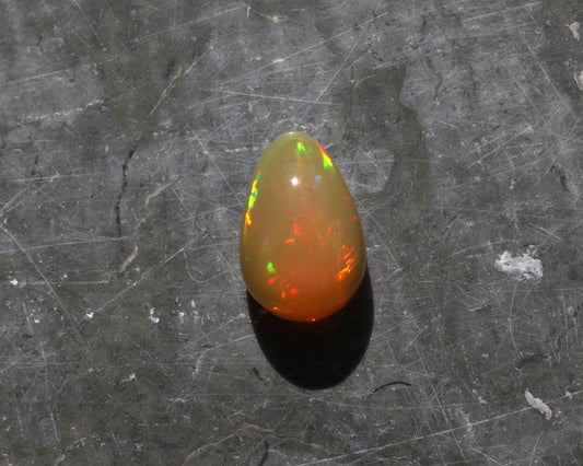 Wollo kristall eldopal 1,88 ct drop