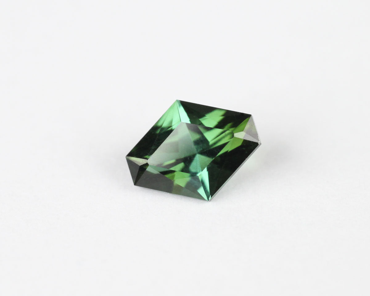 Crystal Flower grön turmalin 0,54 ct