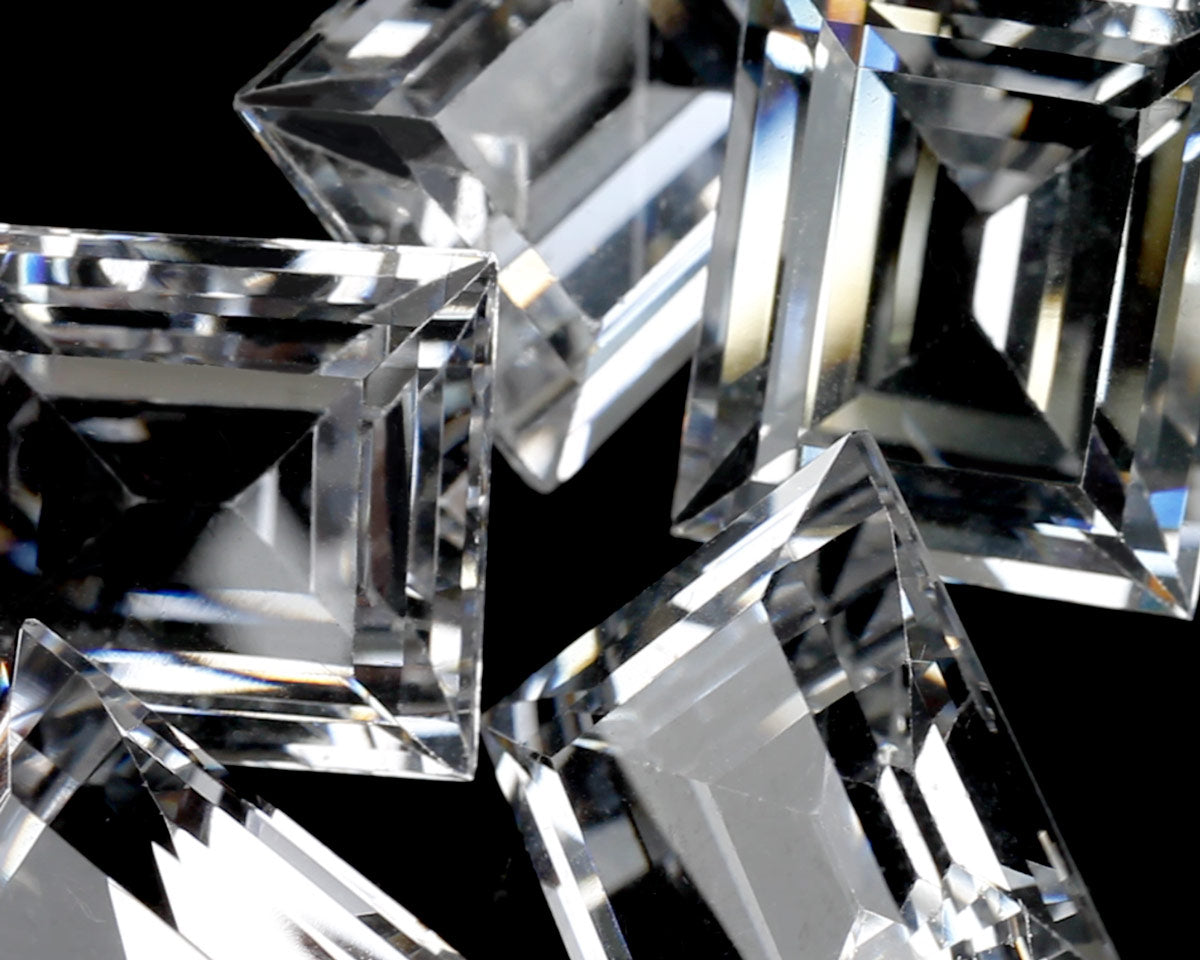 Spinel 14x12 mm rectangular white
