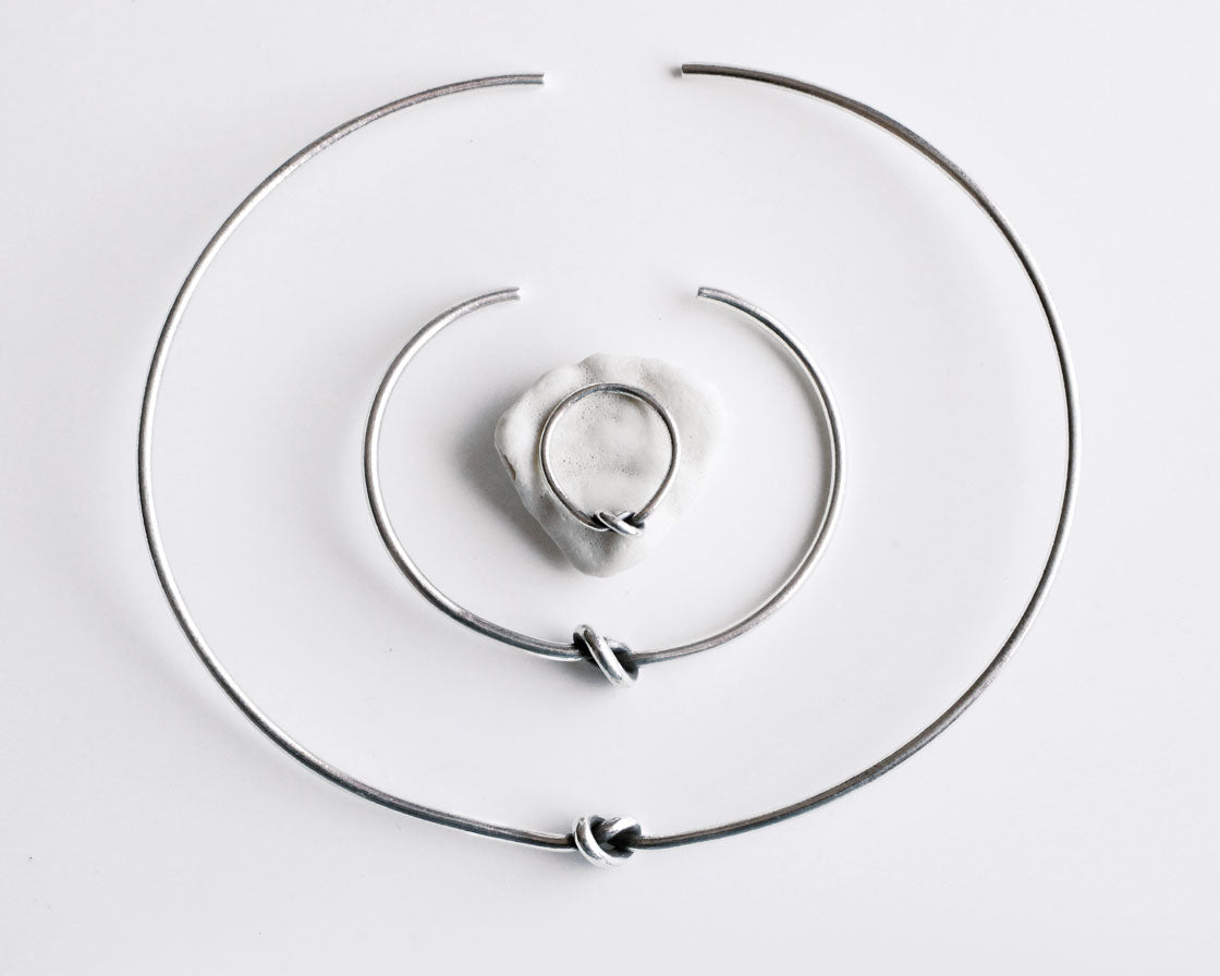 Knotted necklace