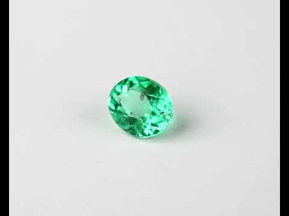 Shakiso Emerald oval 0.1 ct