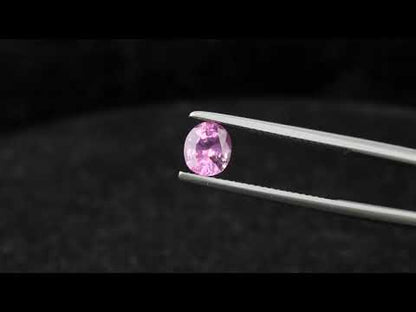 Pink oval sapphire 1.1 ct 6.6 mm