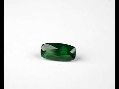 Tsavorite granat grön rektangulär 7 mm 0,65 ct