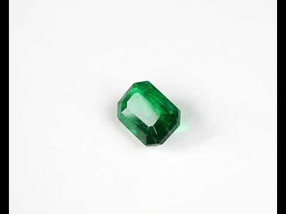 Shakiso Emerald 11x7.5 mm emerald cut 3 ct