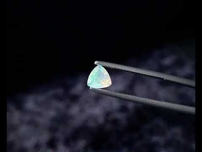 Wollo Opal trillion 6 mm