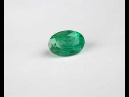 Shakiso Smaragd oval 0,95 ct