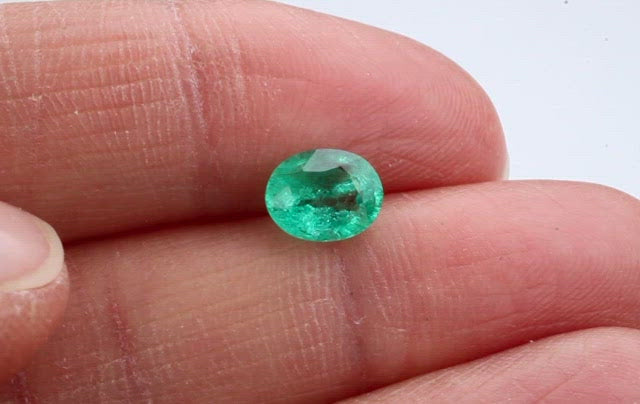 Emerald 0.98 ct