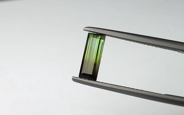 Bicolor Tourmaline Baguette 1 ct