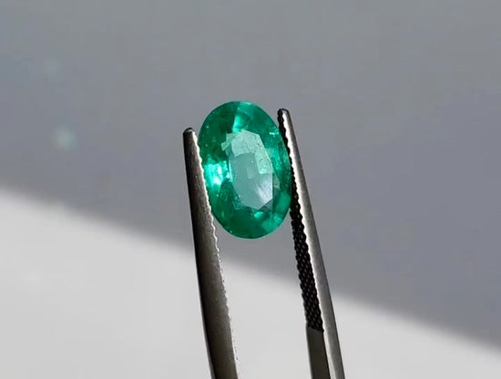 Shakiso Emerald oval 2.95 ct