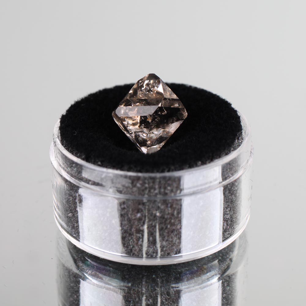 Herkimer Diamond 0.9 gr