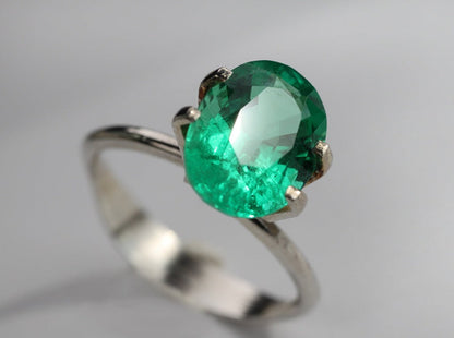 Shakiso Emerald oval 3.35 ct
