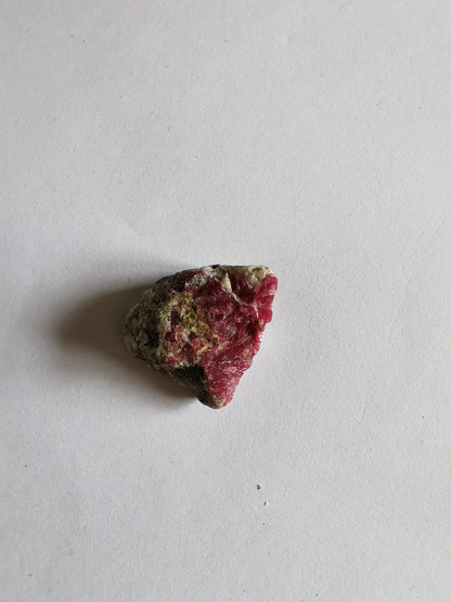Greenland Ruby Corundrum 7.21 g