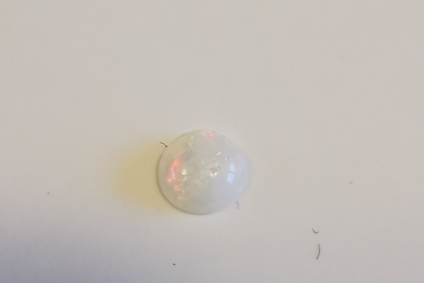 Australian White Opal Round 0.12 ct