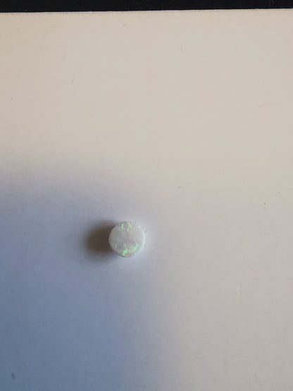 Australian White Opal Round 0.1 ct