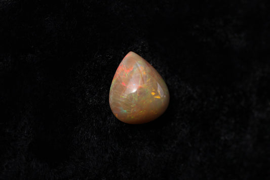 Wollo Opal Pear 3.7 ct