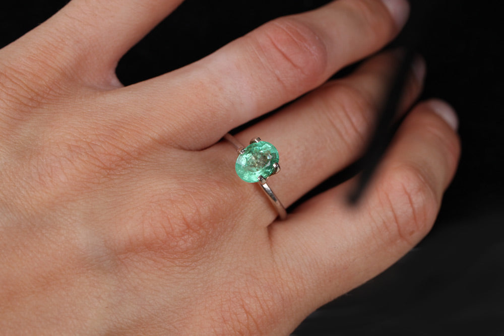 Shakiso Emerald oval 1.75 ct