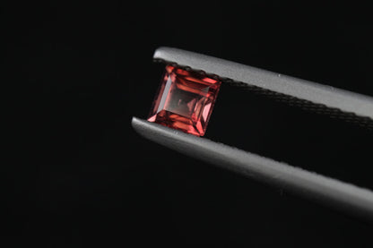 Red Tourmaline Square 0.2 ct