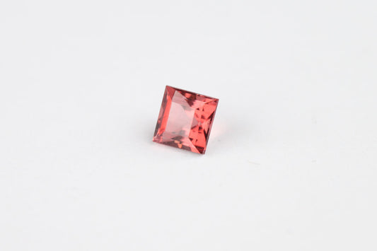 Red Tourmaline Square 0.35 ct