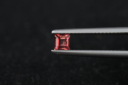Red Tourmaline Square 0.35 ct