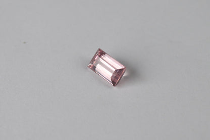 Pink Tourmaline Rectangle 0.5 ct